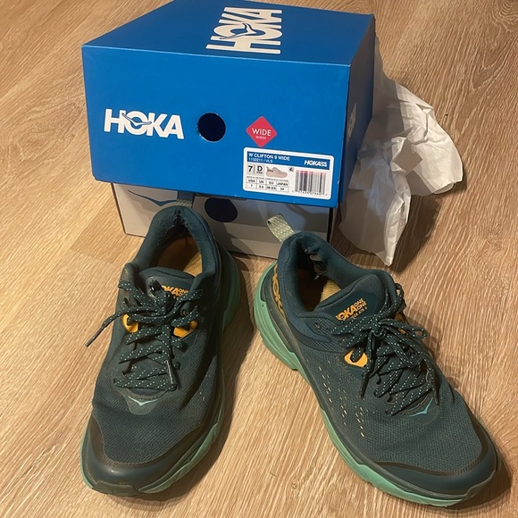 Hoka One One Challenger 6, Size 7.5 Wide Dark Green Running Shoes - Picture 13 of 14